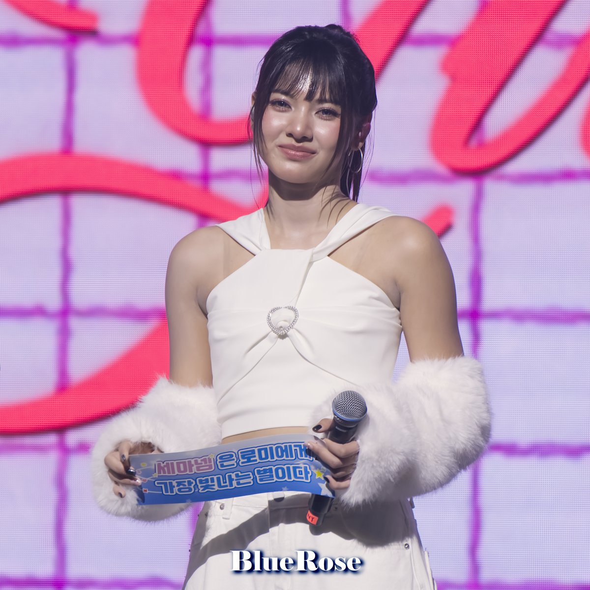 BlueRose 💙 tweet media