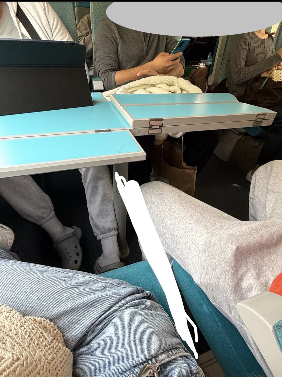 ✨ 𝐬𝐚𝐫𝐚 pour leane tweet media