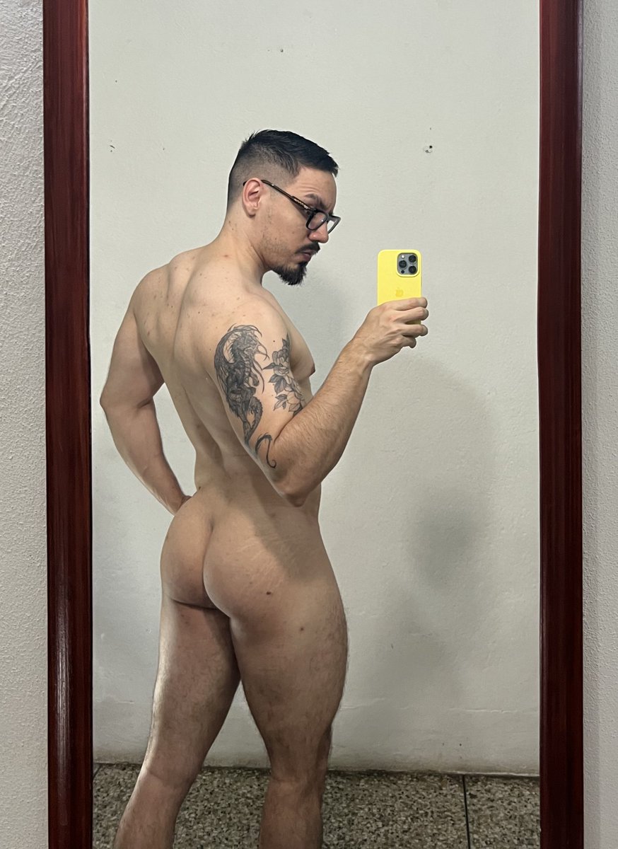 Defying Flaquity tweet media