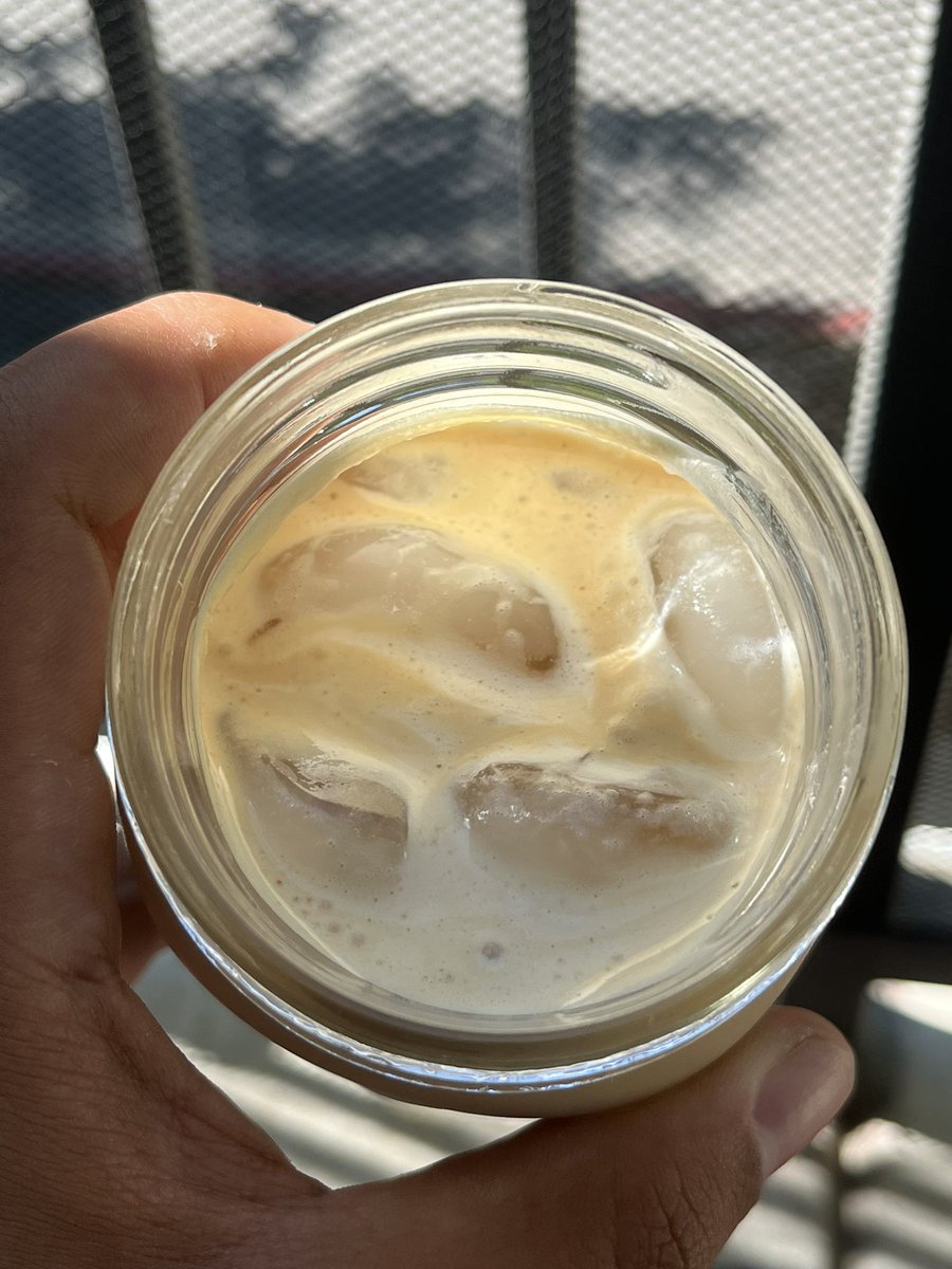 Mangones tweet media