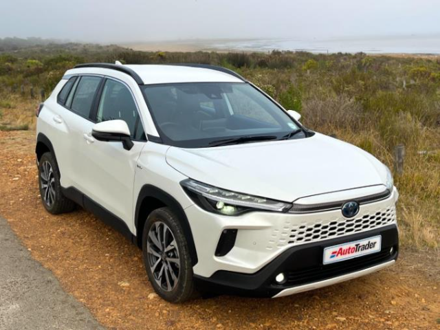 AutoTraderSA's tweet image. Are you considering a #hybrid vehicle? Which model do you have your eye on? Hybrids are here in full force, and these are the pick of the litter! bit.ly/AreBudgetHybri…