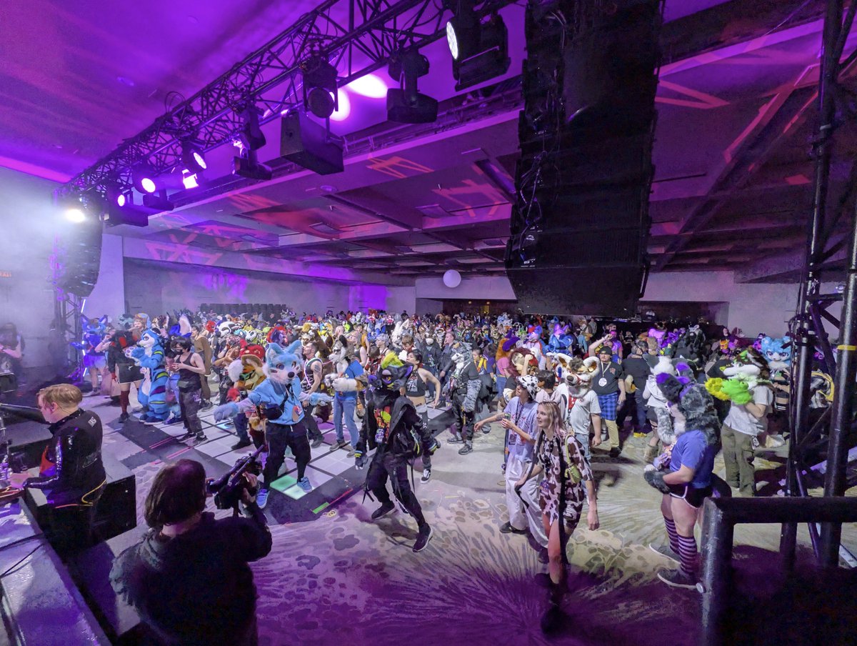 LinxFox aka JorTheWolf 🏳️‍🌈 tweet media