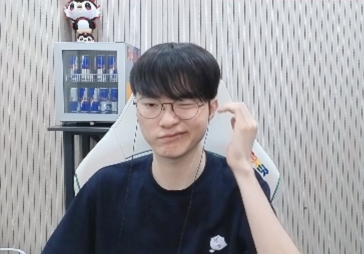 straw hat faker tweet media