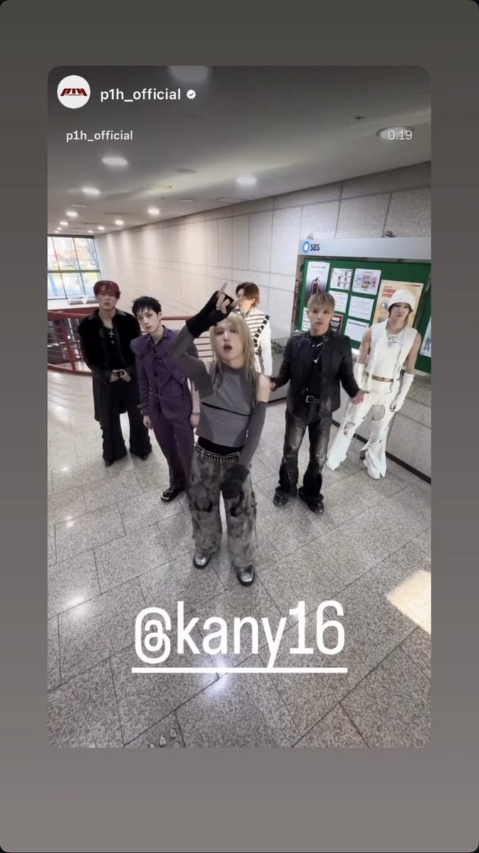 文房具 ྀི tweet media