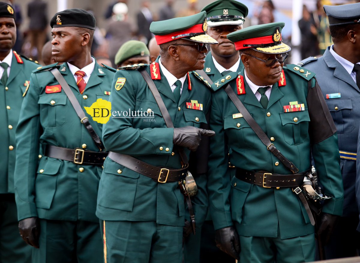 EDevolutionZW tweet media