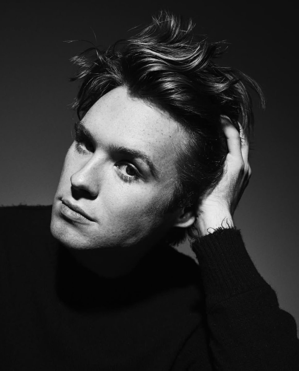 j‎‎essie ♡’s aerion brightflame tweet media