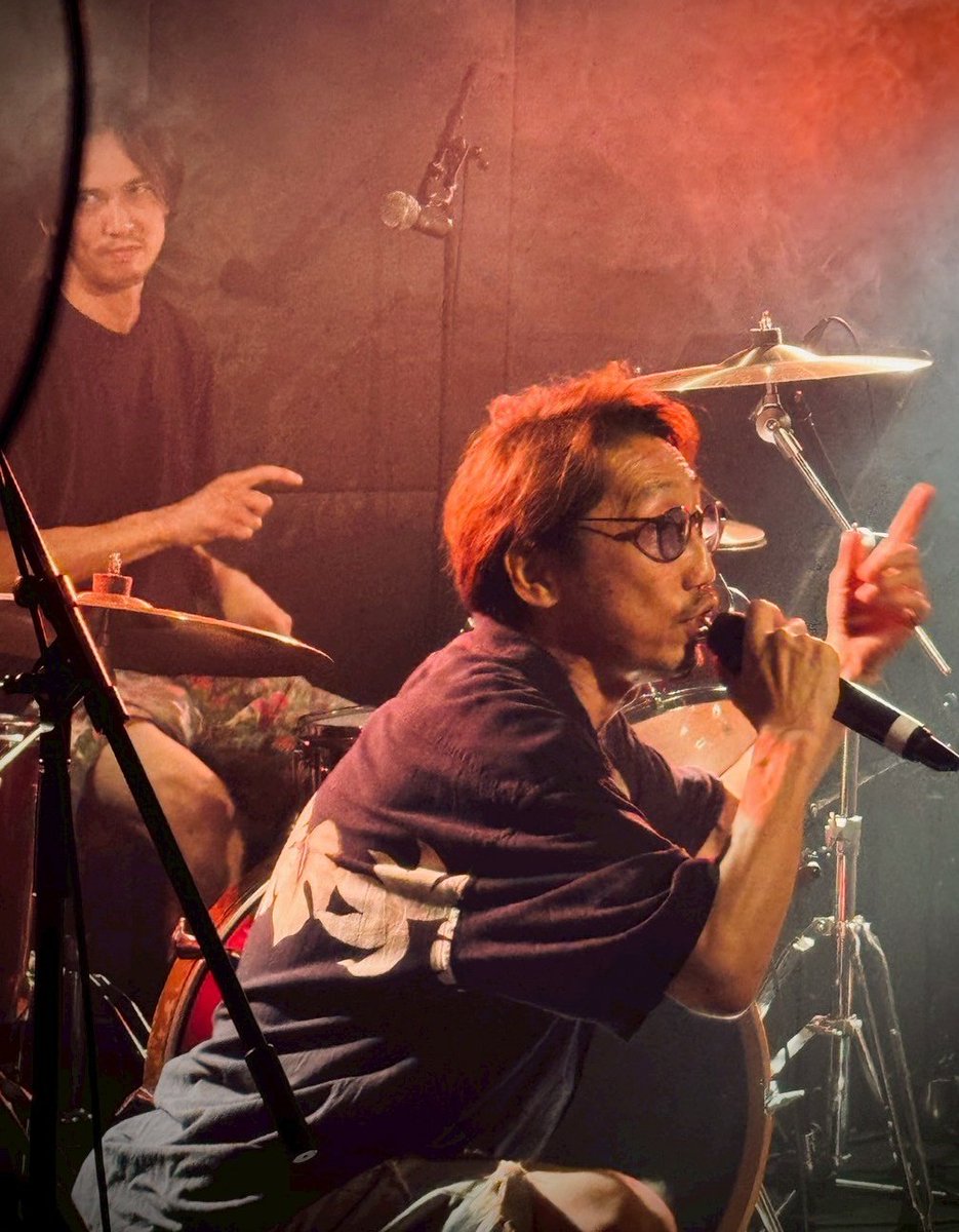 shinsuke_321's tweet image. #酒バン 
久しぶりのスタジオ🎸
めちゃくちゃ楽しかった🎶

🌟TdcT主催ライブ🌟
演劇人バンドの宴NO.9
『酒と泪と芝居とバンドvol.8』
5/22(fri)@下北沢WABER 

出演者も全員決定‼️
詳細は随時発表していきます‼️

#TdcT 
#役者バンド 
#ライブのオファーください 
#下北沢WABER