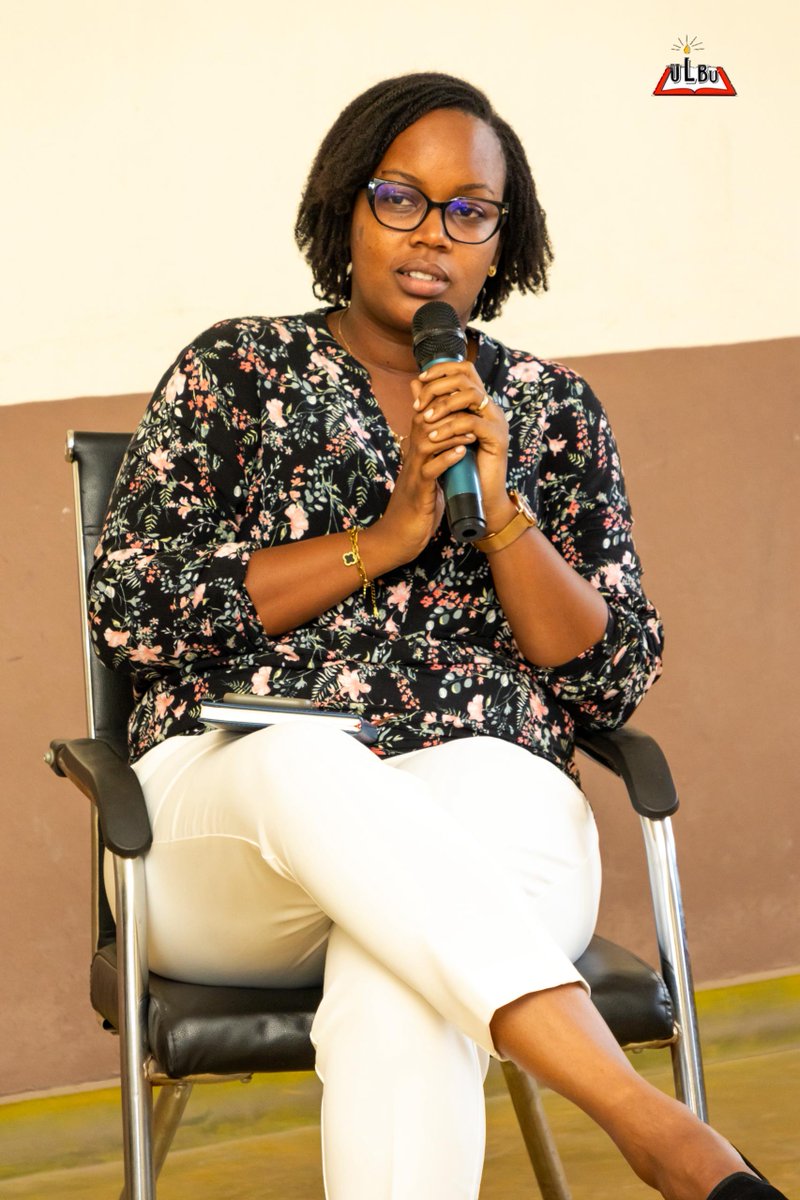 IrakizaDeborah's tweet photo. Honoré d’avoir participé à une discussion sur la santé mentale des femmes en milieu social à l'Université Lumière @DeBujumbura (Campus Kinindo) . Des échanges riches qui ont mis en lumière des réalités importantes. 

#SantéMentale #Femmes #Psychologie #BienÊtre https://t.co/DvTSqpdrzB