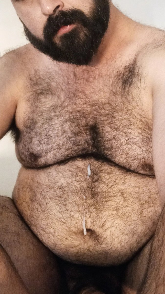 bbbear_97's tweet photo. arrancando la semana 💦

.

#hairygay #cum #hairybear #bear #beargay #osogay #hairymen #gay #gaysperm https://t.co/6niOxKenJZ