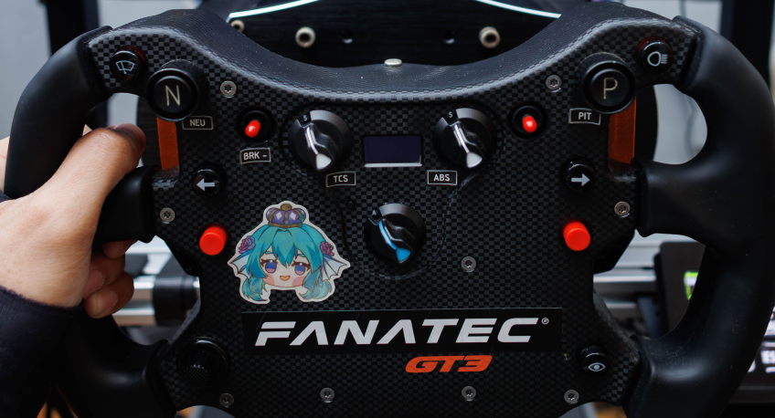 aikyan_primus's tweet photo. @Zeroblade time to bring my stickered wheel https://t.co/fbOrSzmcTb