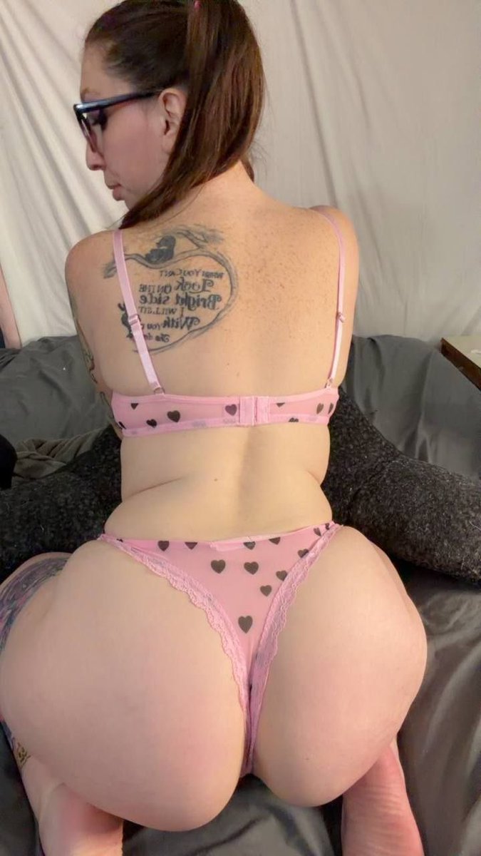 Baddie Hub 18+ 🔥 7k DM for promo 🔥 tweet media