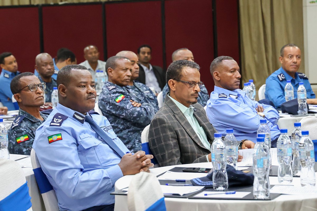 Jennet Kem tweet media