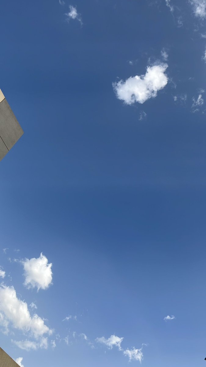 يا ليلة العيد آنستينا وجددتي الأمل فينا يا ليلـ… tweet media