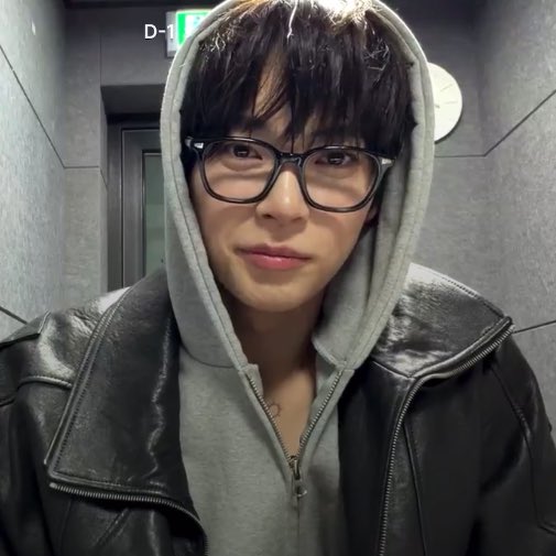 만학도..!!! tweet media