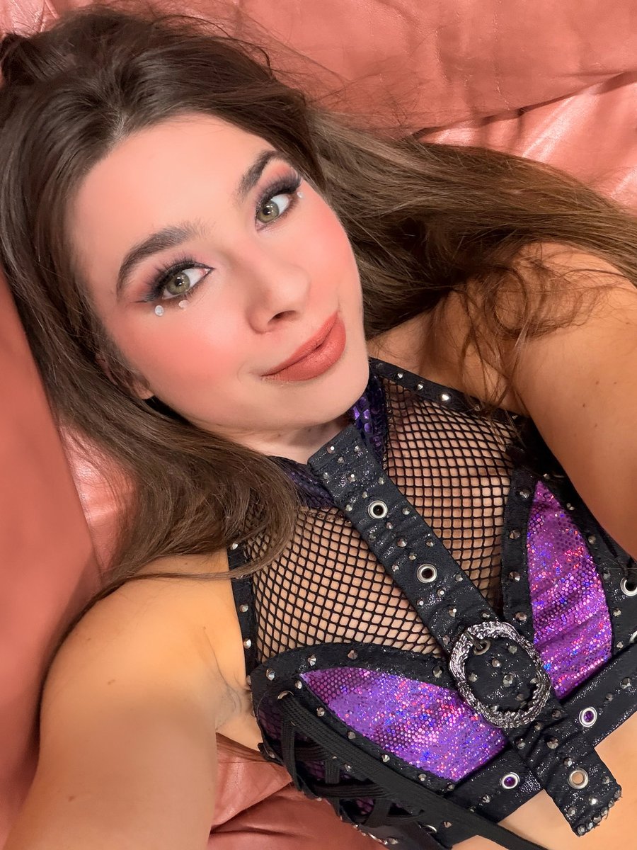 Diana Strong tweet media