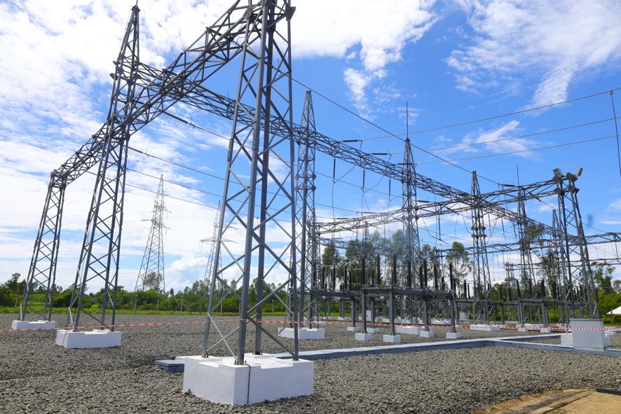 KETRACO1's tweet photo. A major step forward for South Nyanza. The 132kV Sondu–Homa Bay Transmission Line will strengthen grid reliability, reduce technical losses, support industrial growth, and provide an alternative route for power evacuation from Sondu and Sang’oro.
#KETRACOProjects #stablepowergrid https://t.co/KJ8TNgUZl5