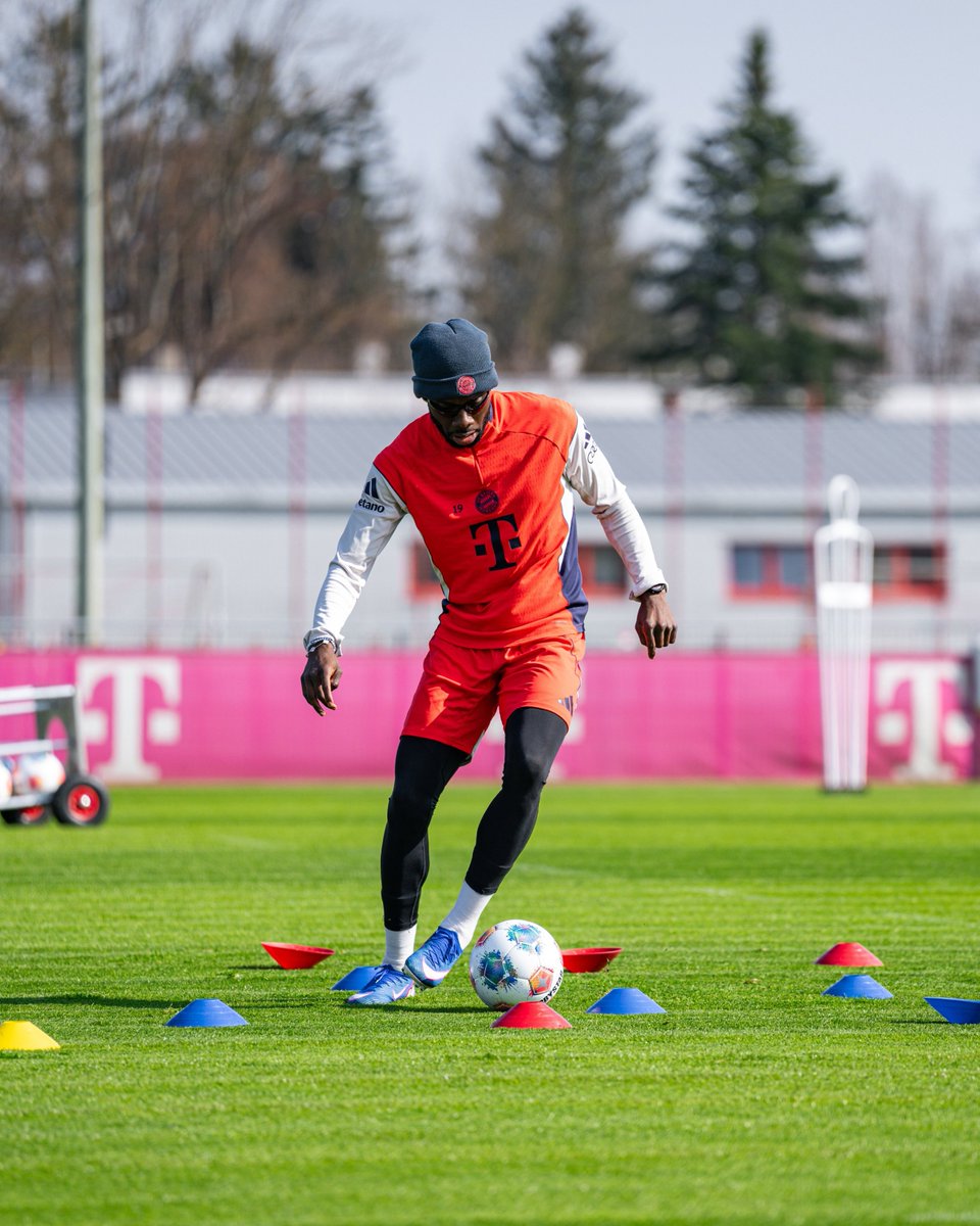 𝙕𝙄𝘼𝘿 tweet media