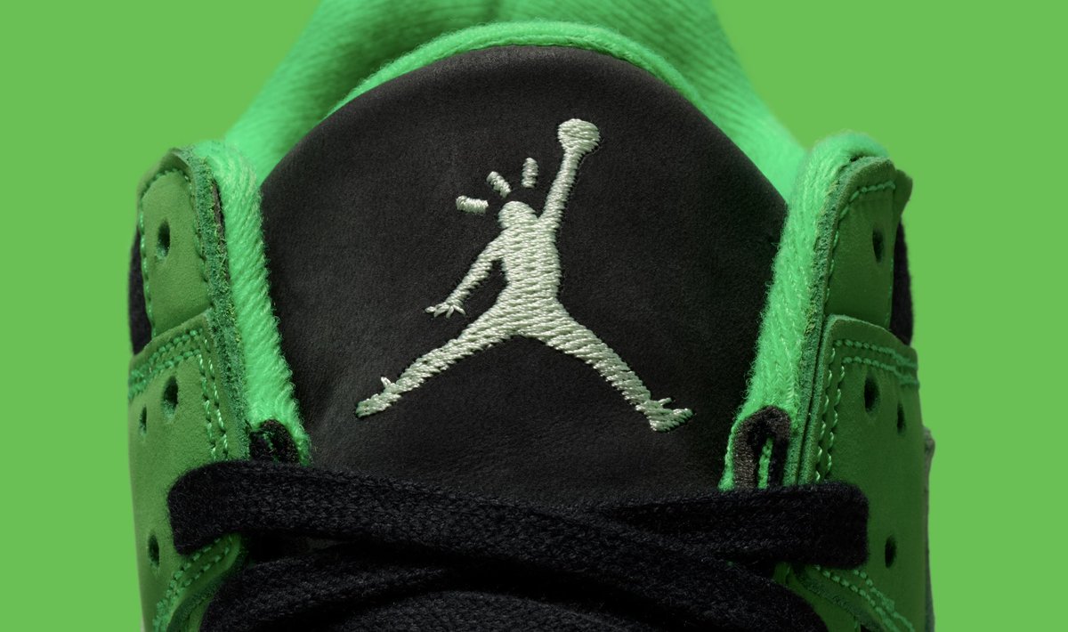 INSANE SNEAKER™ tweet media