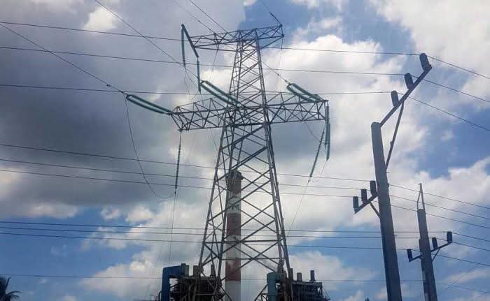⚡🔌💡| | Queda conectado el Sistema Eléctrico Nacional desde Pinar del Río hasta Guantánamo

Lea más:  👉  🔗 goo.su/CkRDo