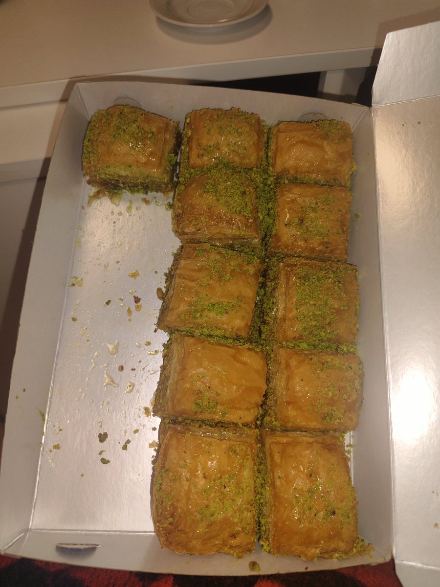 𝕸𝖊𝖑𝖎𝖐𝖊 🌸📚🦋 tweet media