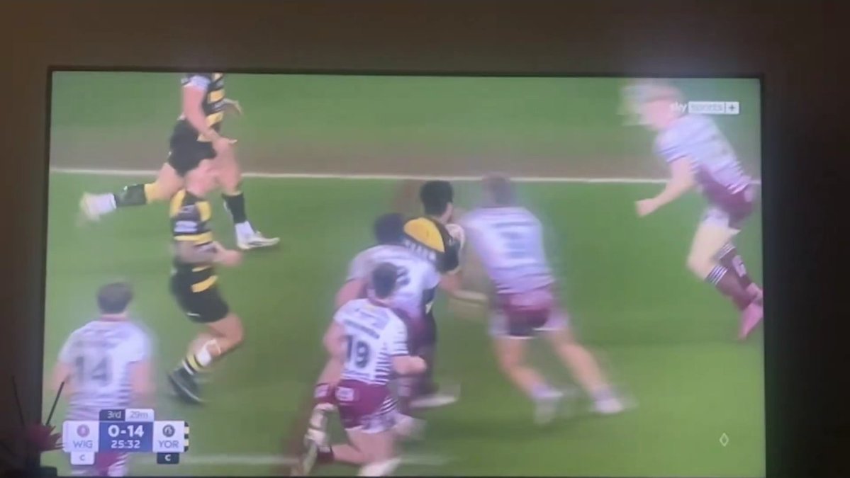 Cherry & White Pins tweet media