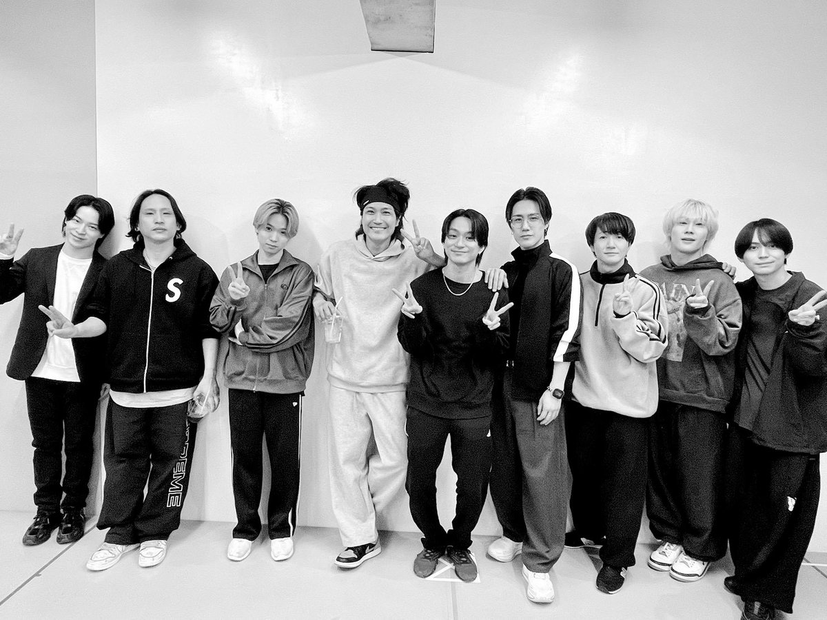 アレン座／Allen suwaru tweet media