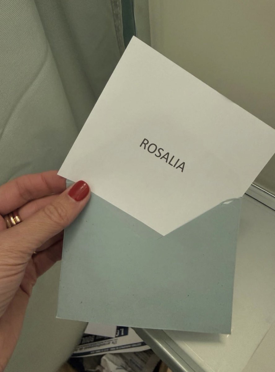 ROSALÍA UPDATE tweet media