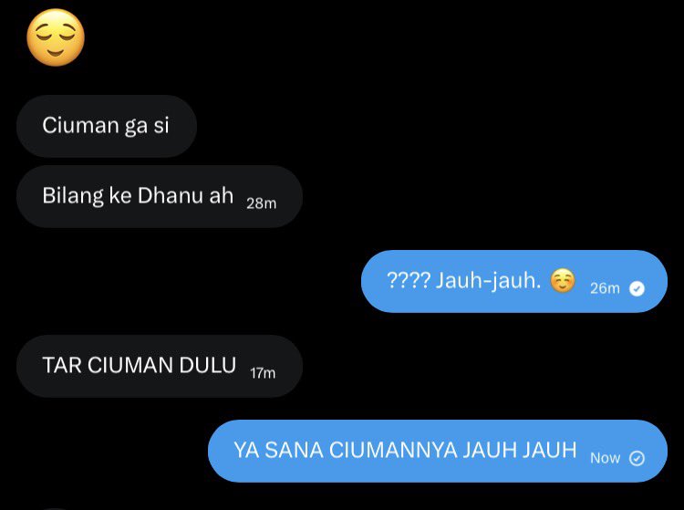 ㅤ 

Punya kakak hobinya TMI terus enaknya diapain ya? Mentang-mentang punya ayang. ☺️    
ㅤ ㅤ ㅤ ㅤ ㅤ 
ㅤ ㅤ ㅤ ㅤ ㅤ ㅤ ㅤ ㅤ
