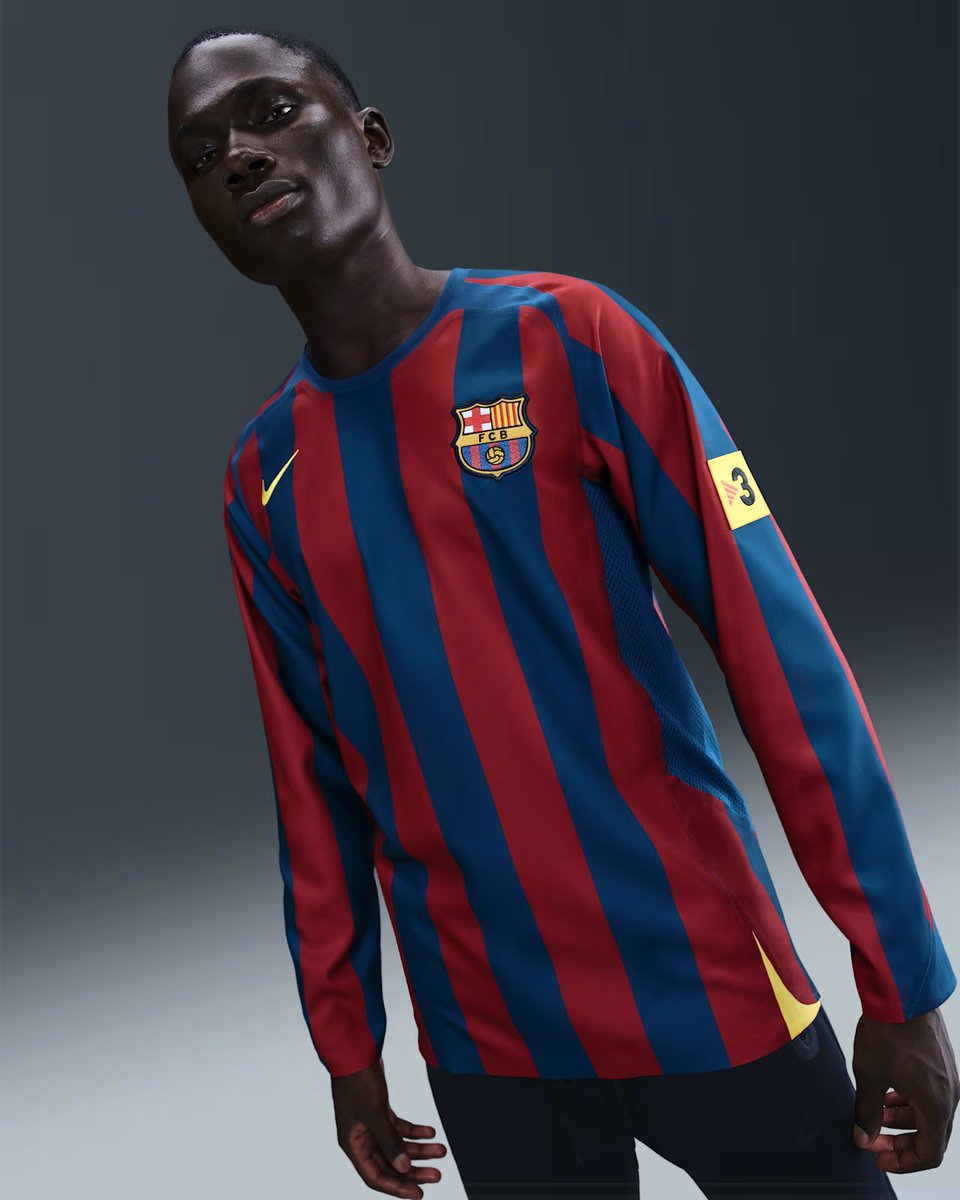 Nike Ronaldinho F.C. Barcelona 2005/06 Reissue Jersey is available