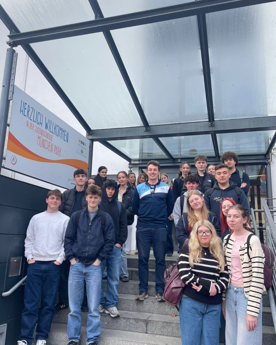 Park House School tweet media