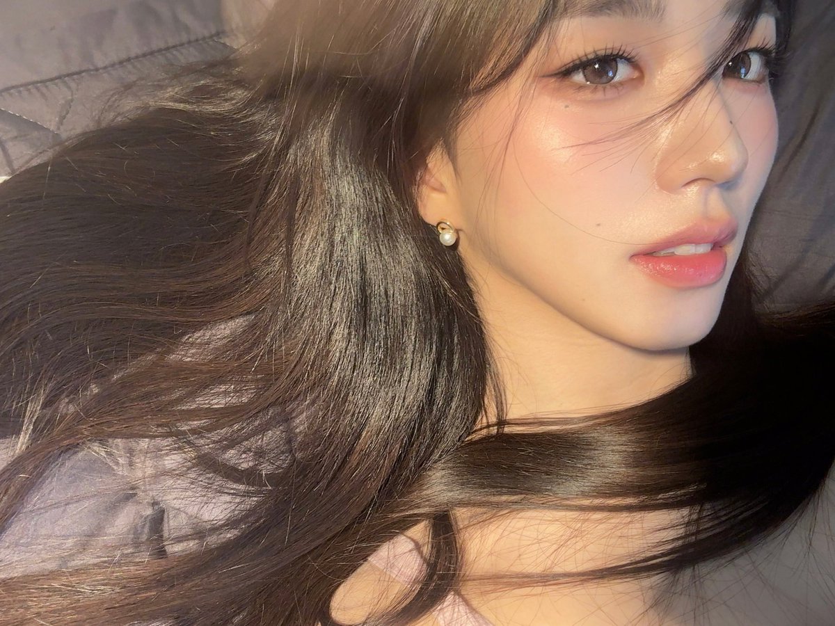 daily tripleS tweet media