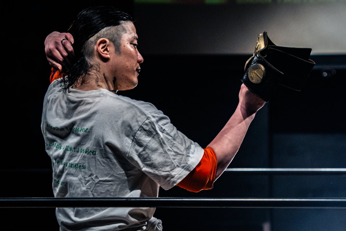 かるかん tweet media