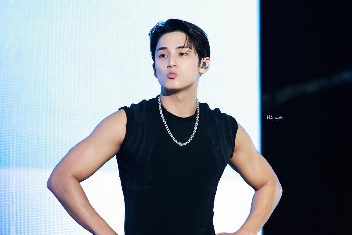 ✿ ༺ Lin ༻ ✿ tweet media