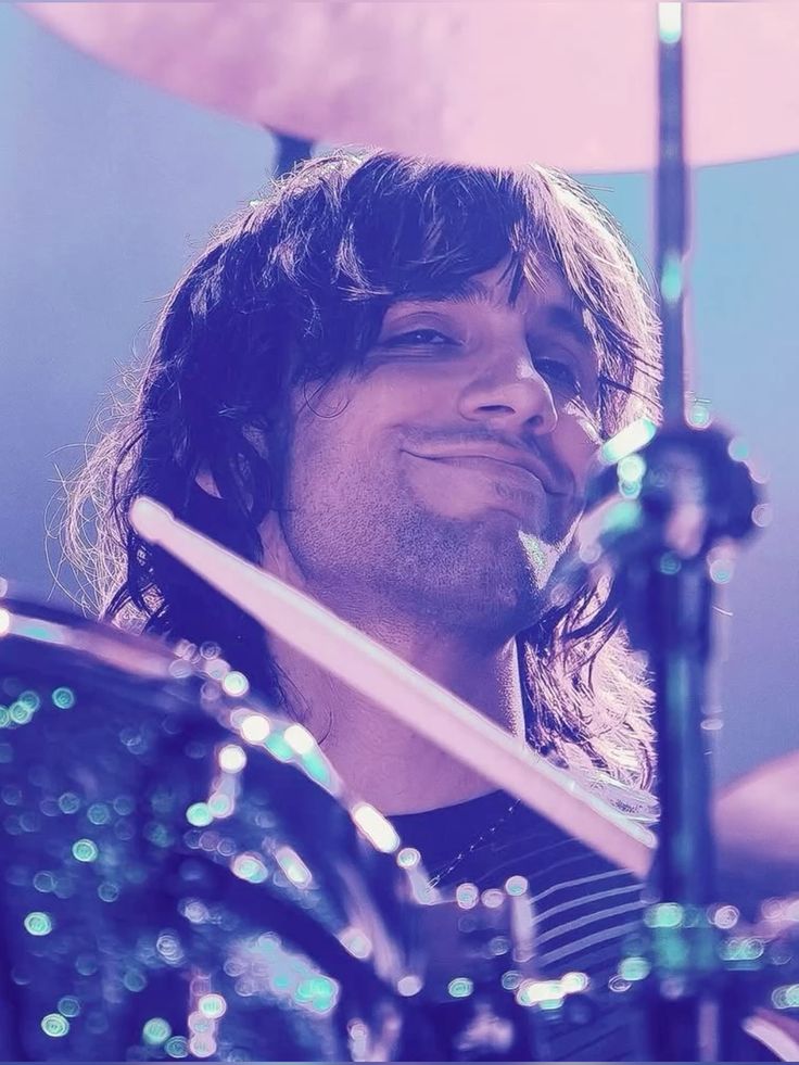 jade is seeing djo again tweet media