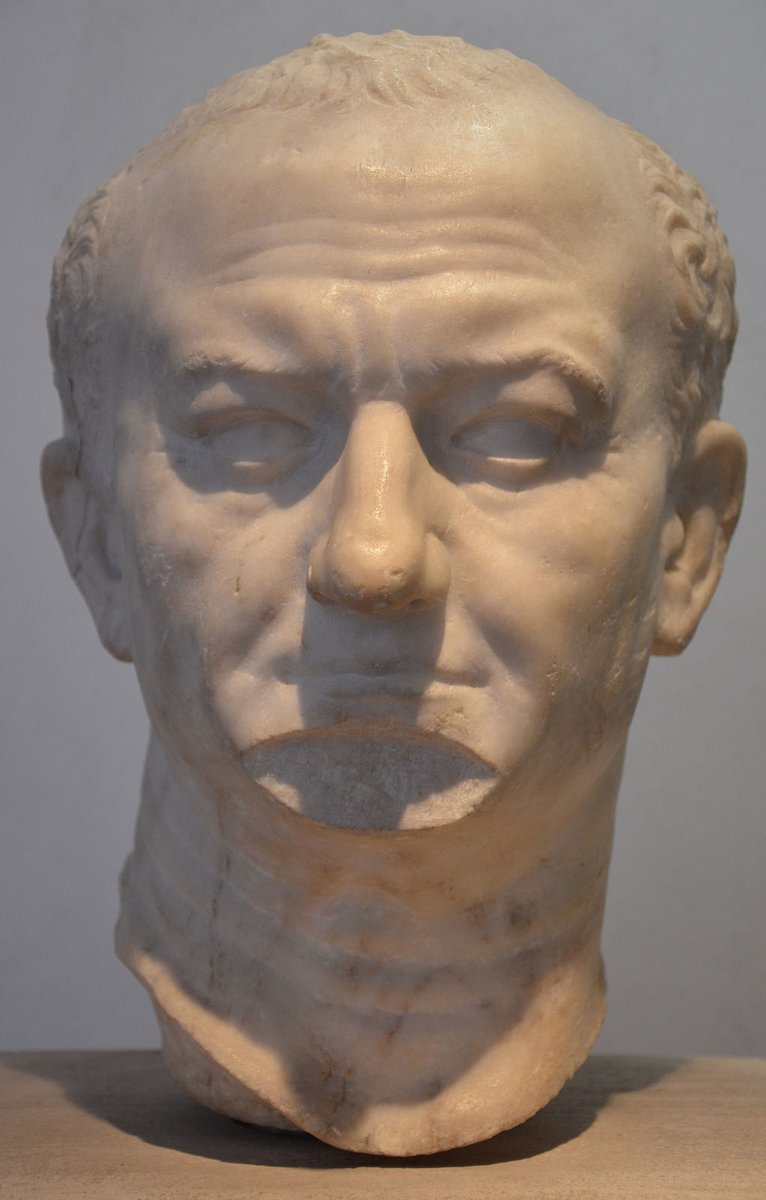 whencyclopedia's tweet image. 🏛️ Did you know that Vespasian (#Roman Emperor from 69 to 79 CE) was born a commoner?

His father was a tax collector and moneylender, who married a woman of the equestrian class, Vespasia Polla. Vespasian's father died shortly after he was born, leaving Vespasian and his elder
