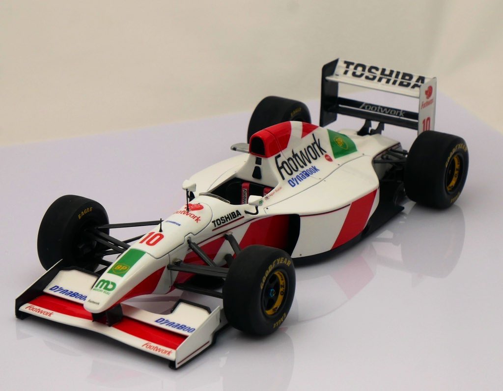 しましまF1modeling tweet media