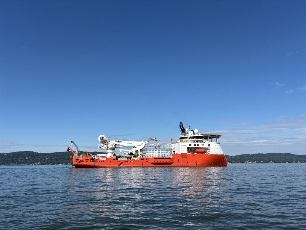 Colin Grabow tweet media