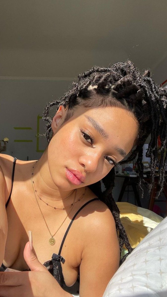 Damilola🌺 tweet media