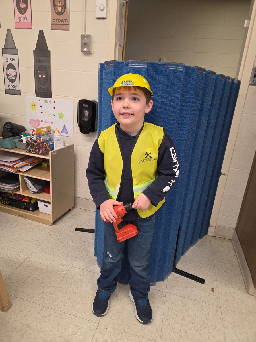 Trisha Costello tweet media