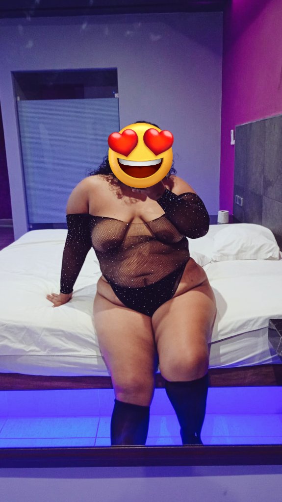 AngyCulona24 (Morenita Hot) 🔥🍑🫣 tweet media