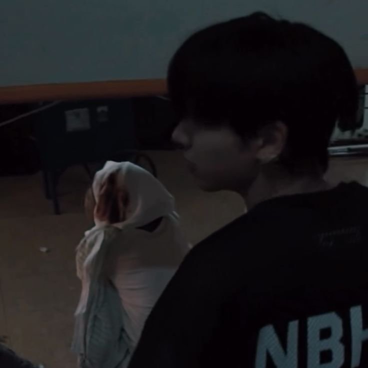 mett ✩ tweet media