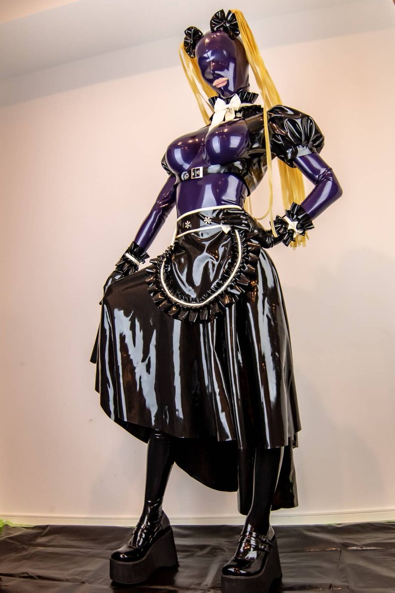 リクルート tweet media