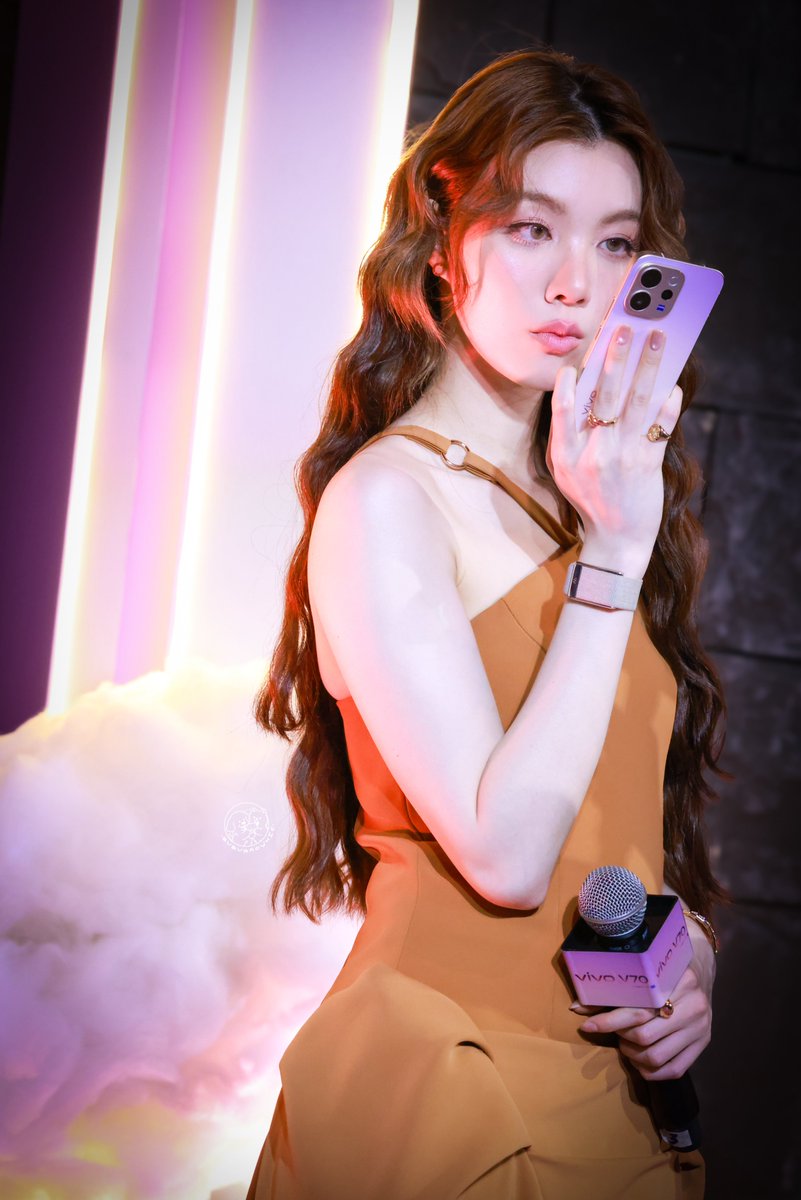 bububrownie tweet media