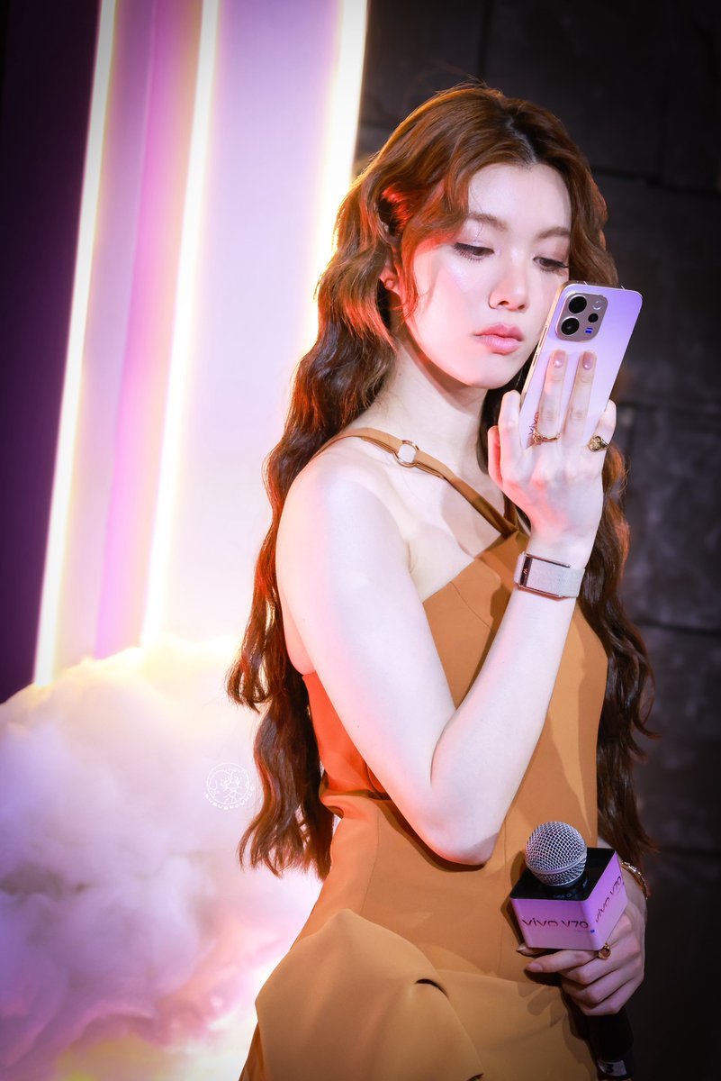 bububrownie tweet media