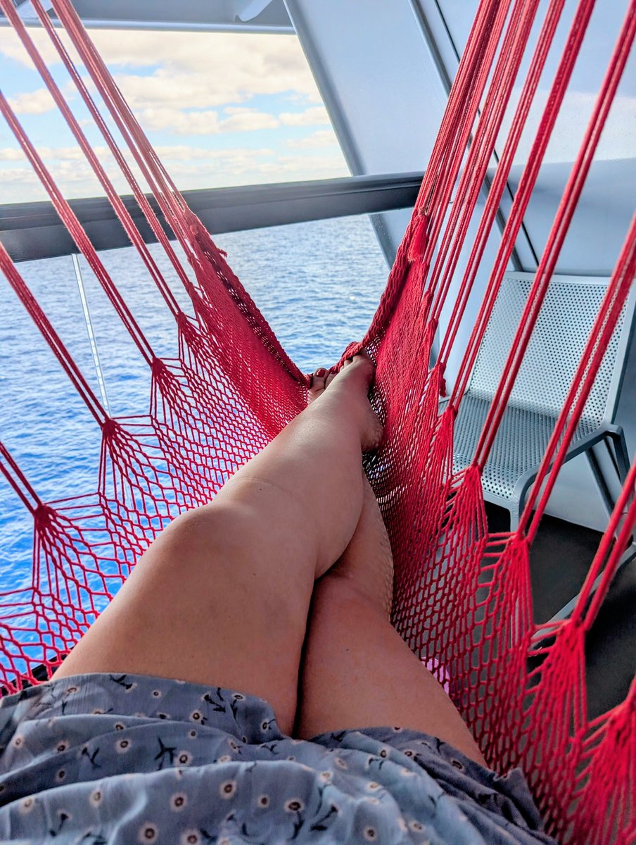 SweetsPiggySlut tweet media