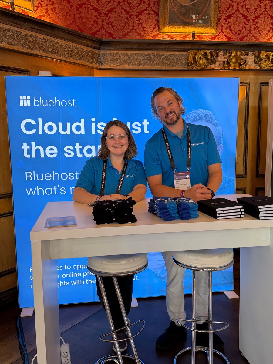 Bluehost tweet media