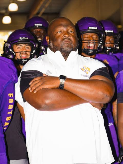 Troy DeGar II tweet media