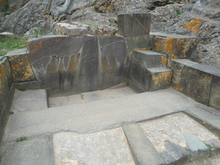 𝐓𝐡𝐞 𝐏𝐥𝐚𝐬𝐭𝐨𝐥𝐢𝐭𝐡𝐢𝐜 𝐏𝐚𝐬𝐭 tweet media