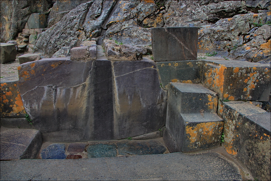 𝐓𝐡𝐞 𝐏𝐥𝐚𝐬𝐭𝐨𝐥𝐢𝐭𝐡𝐢𝐜 𝐏𝐚𝐬𝐭 tweet media