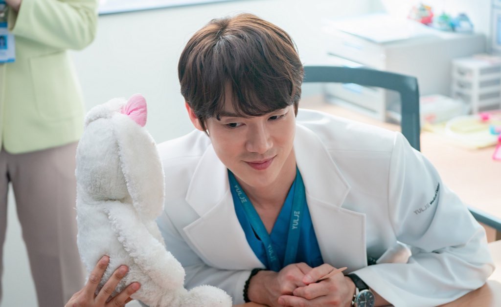 Hafal istilah medis jalur naskah drama 😭😭☝️

bener bener dikutuk jadi dokter